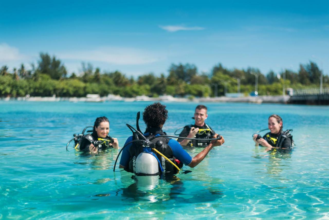 Wave Sound By 3S Maldives Hotel Addu City Exterior photo